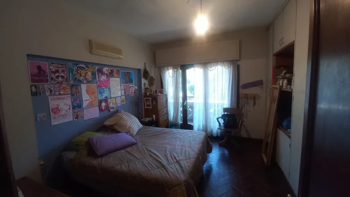 Casa ID.5765 - Venta Casa 3 Dormitorios Punta Carretas patio con parrillero 