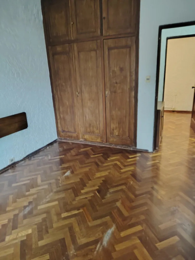 Casa ID.5027 - Venta y Alquiler Casa 3 o 4 Dormitorios Carrasco con Garaje y Patio