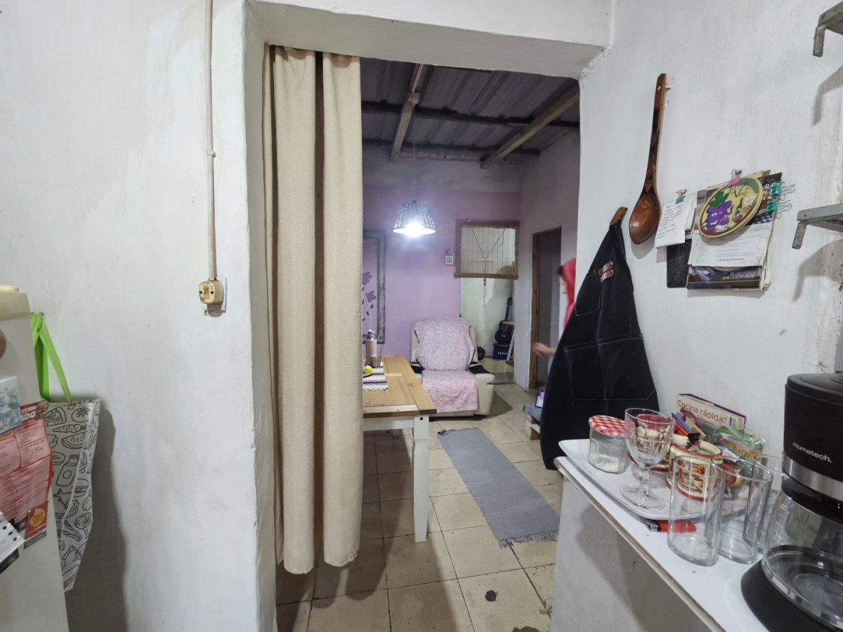 Casa ID.6479 - Venta Casa 2 Dormitorios La Teja con Patio Chico Oportunidad