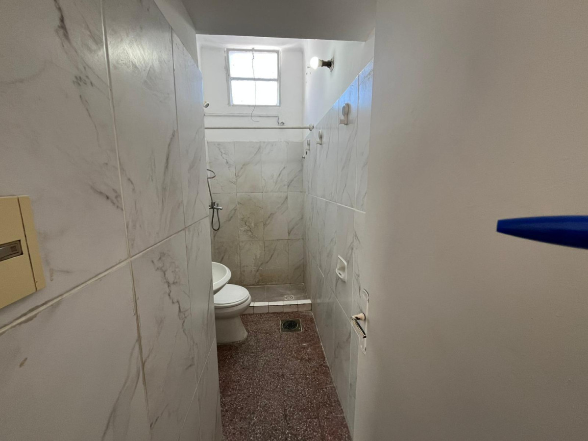 Casa ID.5920 - Venta 2 Apartamentos tipo Casas en PH Reducto Ideal Inversion