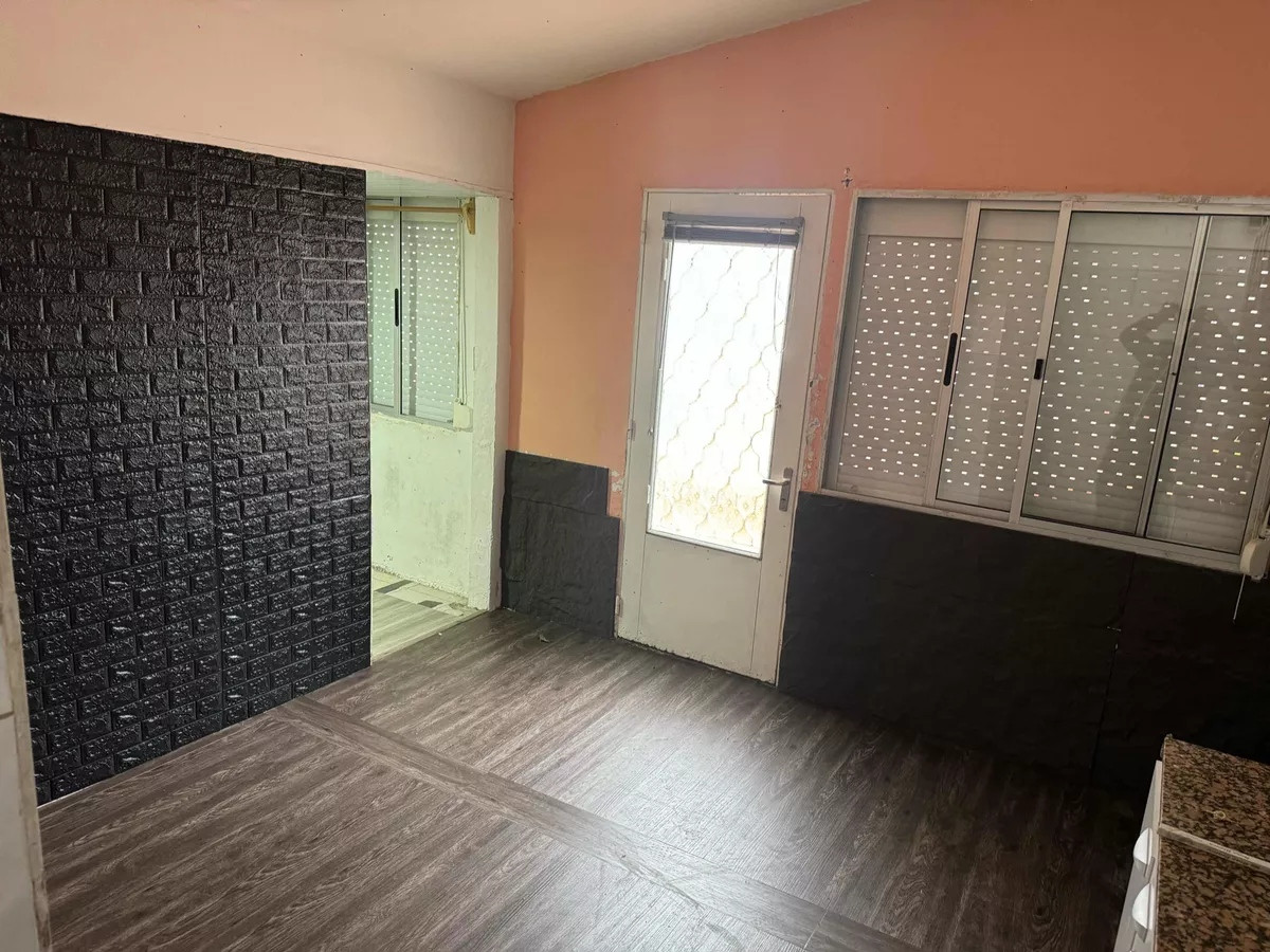 Casa ID.3634 - Venta Casa con Renta 2 dormitorios Sayago Patio Cochera 