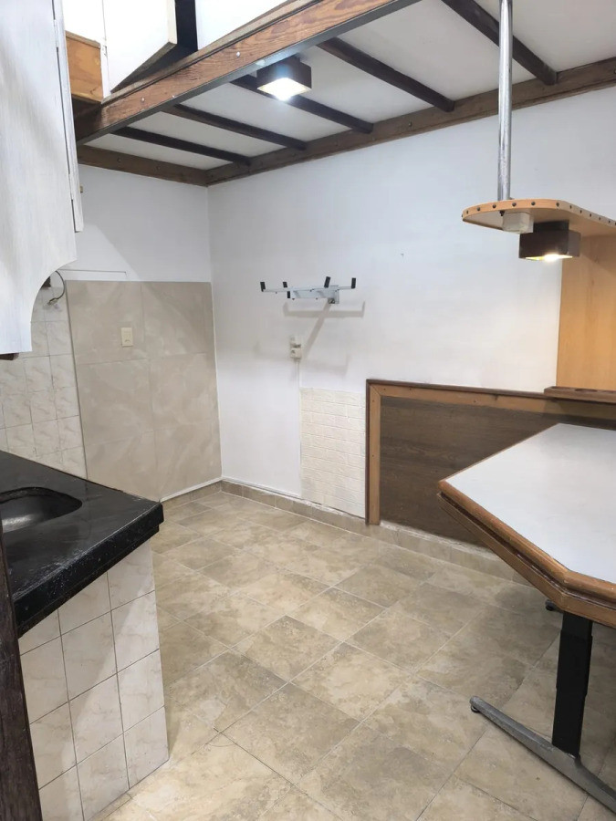 Casa ID.5429 - Alquiler Casa 2 Dormitorios Aguada con azotea 