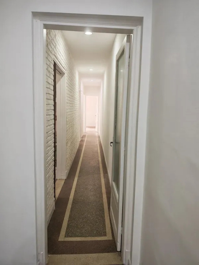 Casa ID.6202 - Venta y Alquiler Casa 2 Dormitorios Buceo con patio y cochera