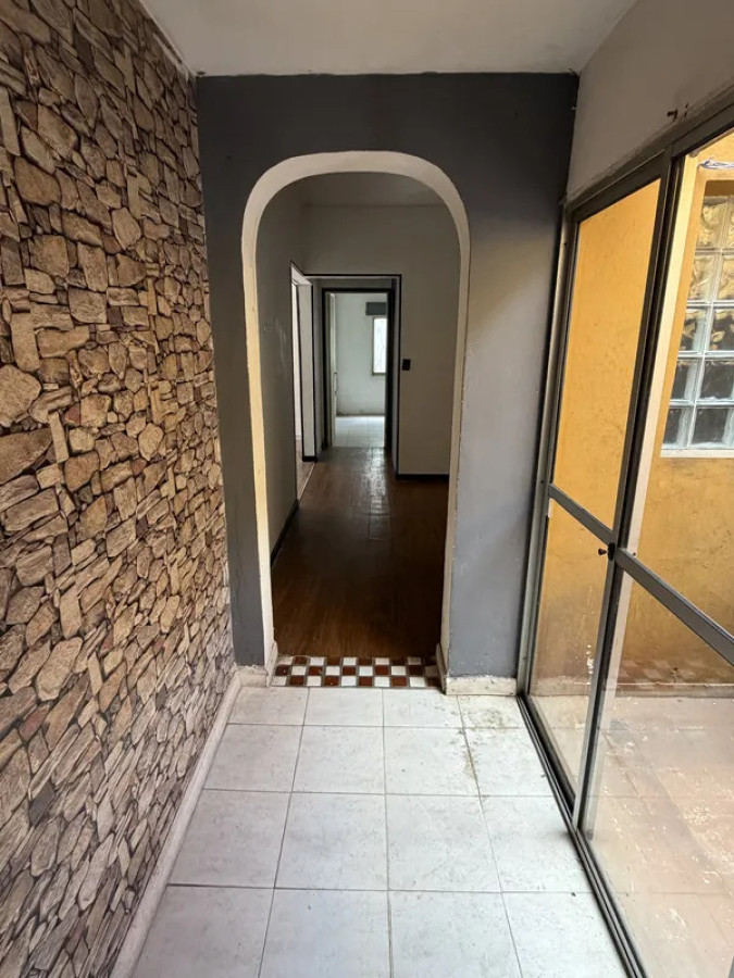 Casa ID.5700 - Alquiler Casa 1 Dormitorio Buceo con patio