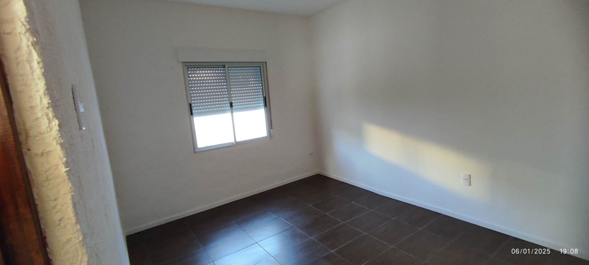 Casa ID.5103 - Venta Casa 2 Dormitorios Prado con patio y garaje