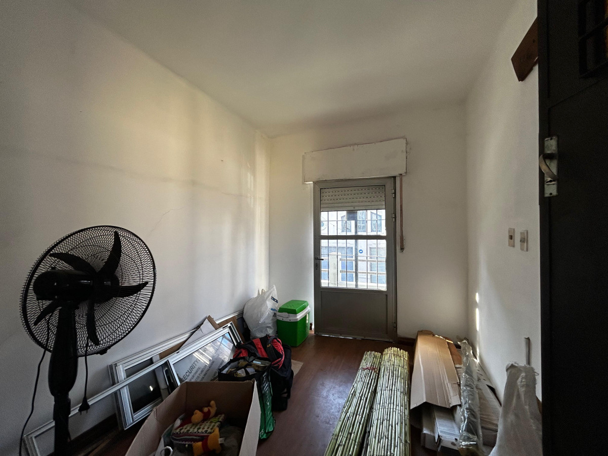 Casa ID.5076 - Venta Casa 3 o 4 Dormitorios Goes con garaje