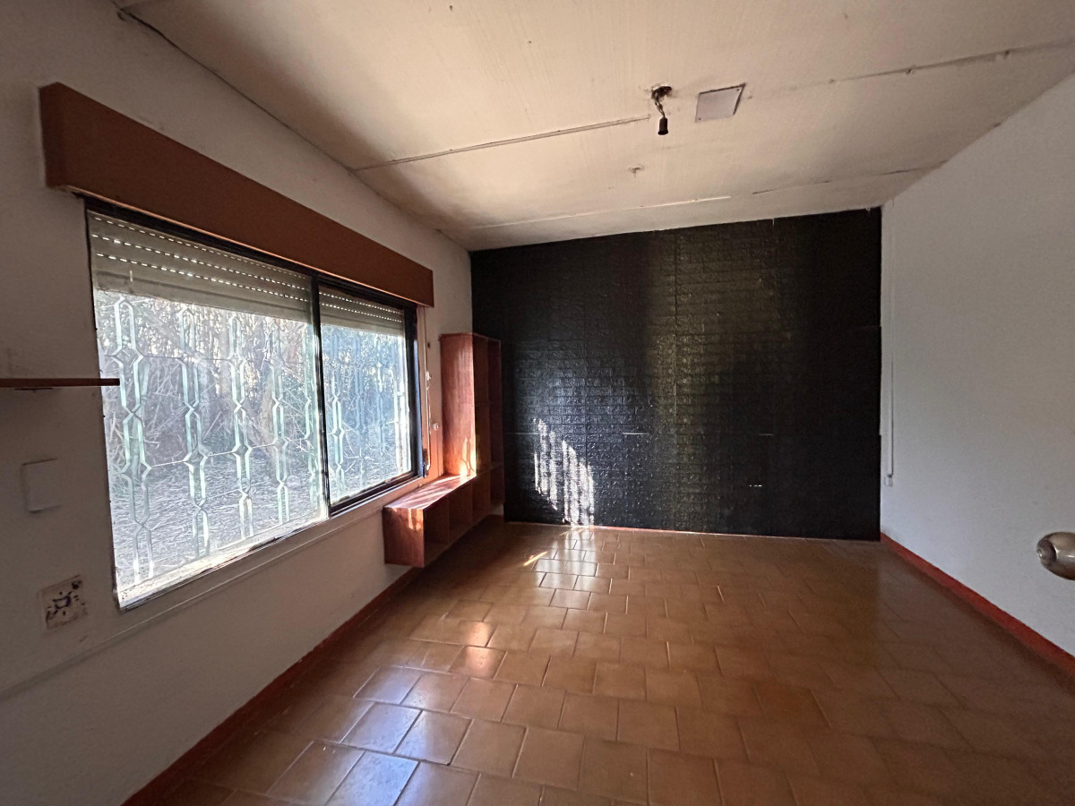 Casa ID.4848 - Venta Padron Unico con 3 Viviendas Flor de Maroñas Inversion