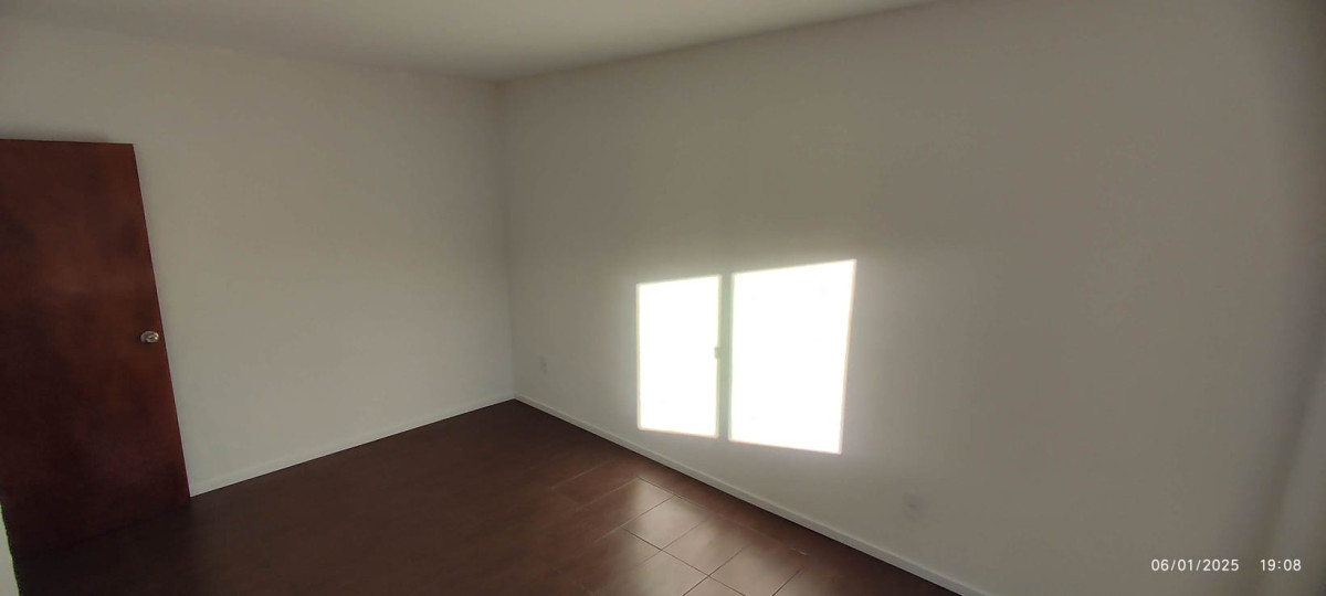 Casa ID.5103 - Venta Casa 2 Dormitorios Prado con patio y garaje