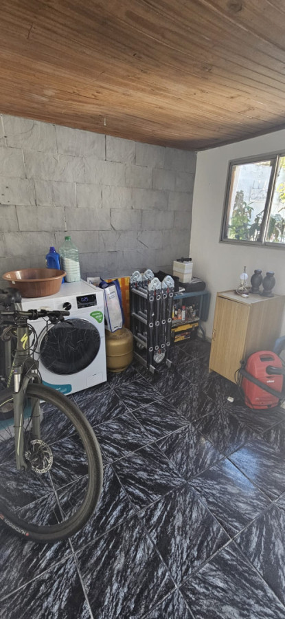 Casa ID.6057 - Venta Casa 2 Dormitorios Perez Castellanos Barbacoa y Cochera