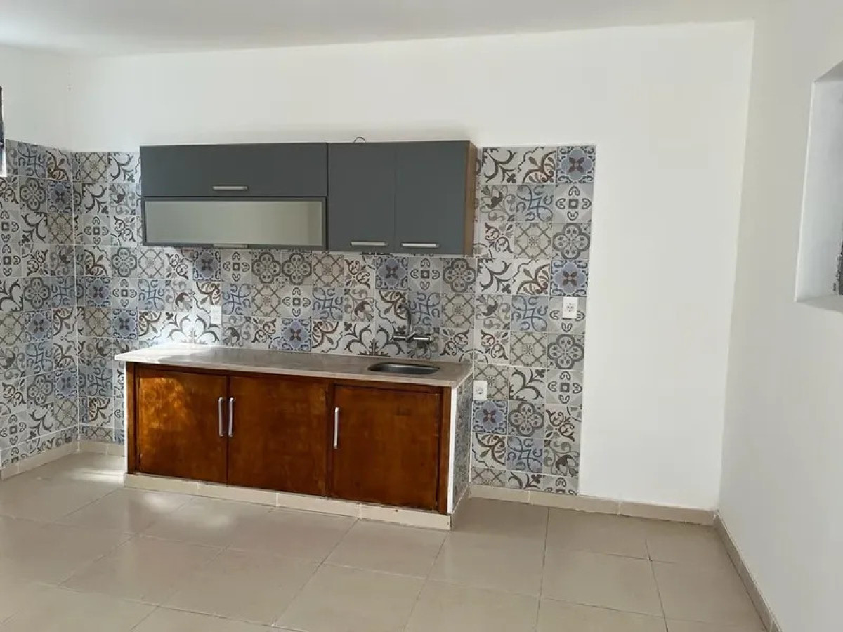 Casa ID.6078 - Alquiler Casa 3 Dormitorios Atahualpa con patio