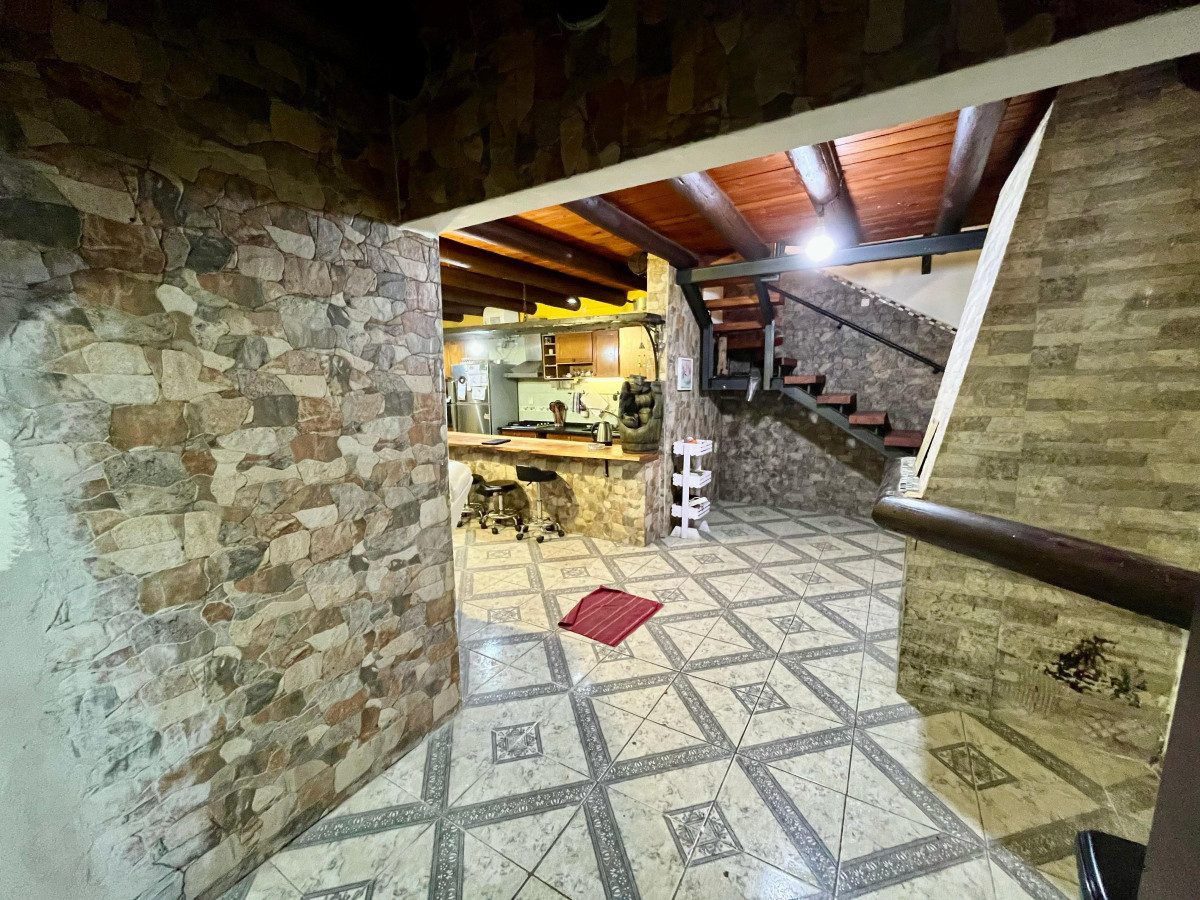 Casa ID.4498 - Venta Terreno + 2 Casas El Pinar con Piscina y Barbacoa