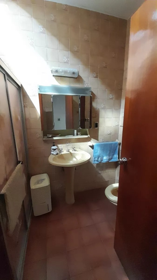 Casa ID.4484 - Venta 2 Casas en Excelente Terreno Malvin Norte Padrón Unico