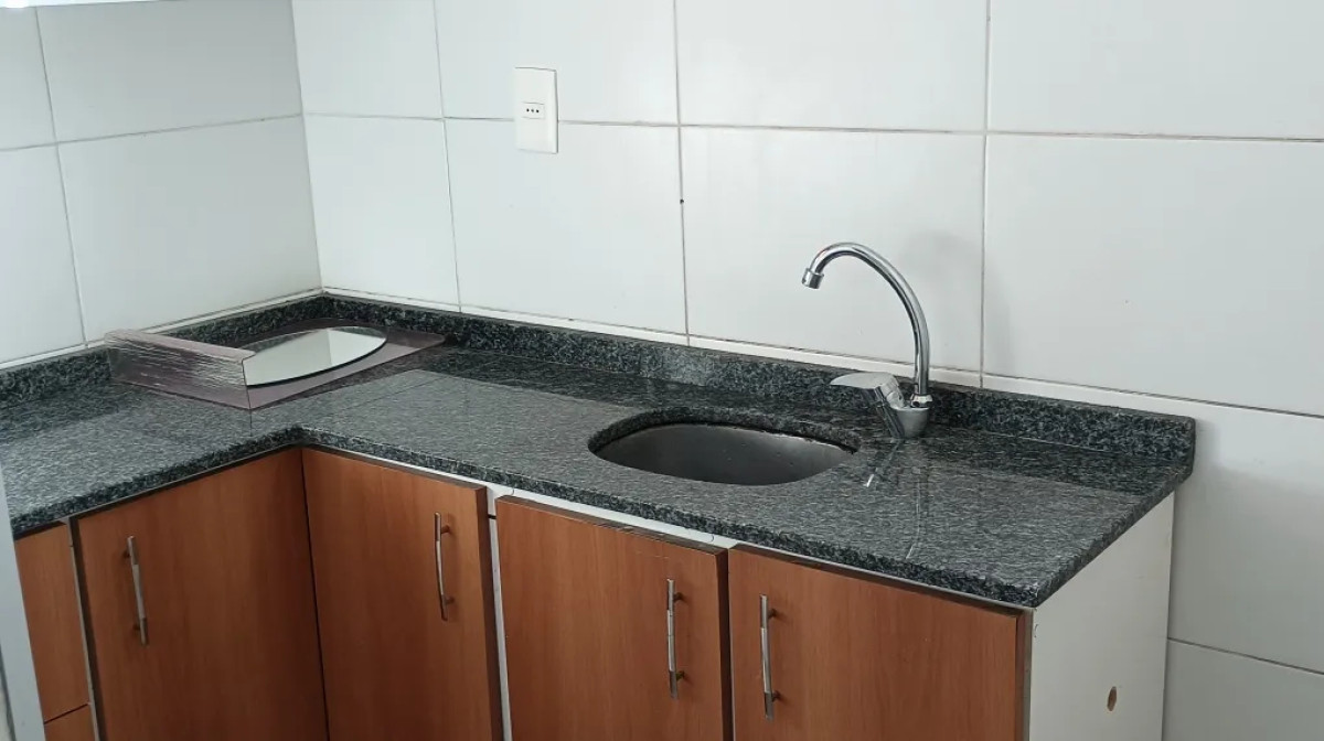 Casa ID.4795 - Alquiler Casa 4 Dormitorios Buceo con terraza y balcón 