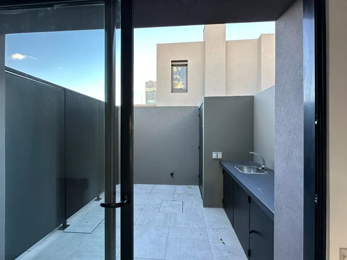 Casa ID.4595 - Alquiler Casa a Estrenar Barrio Privado Parques II con Piscina