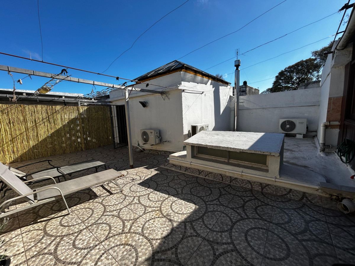 Casa ID.5076 - Venta Casa 3 o 4 Dormitorios Goes con garaje