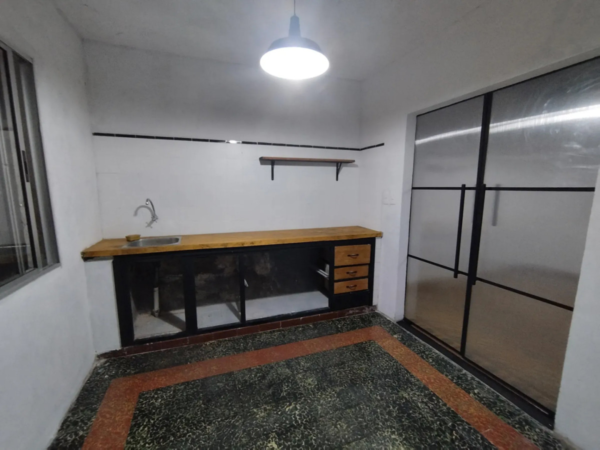 Casa ID.6217 - Alquiler Casa 2 Dormitorios Cerro con Cochera y Patio