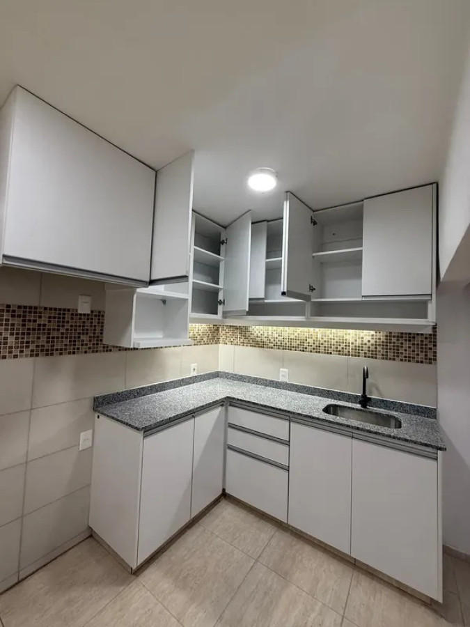 Casa ID.6205 - Alquiler Casa y Local Buceo 3 Dormitorios con Garaje