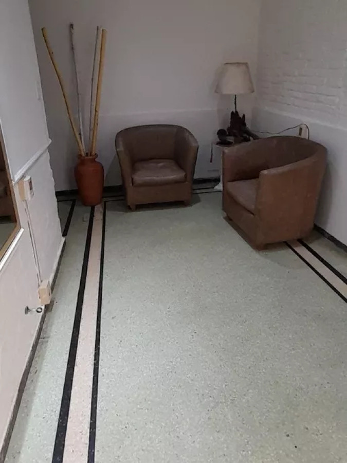 Casa ID.3935 - Venta Casa 2 Dormitorios La Blanqueada Patio Azotea  