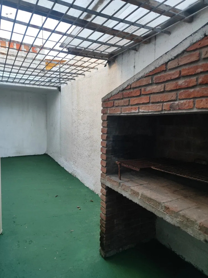 Casa ID.5085 - Alquiler o Venta Casa 3 Dormitorios Cerrito patio y garaje