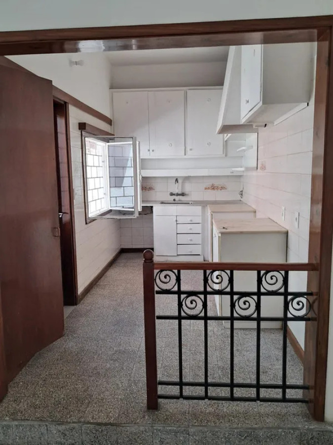 Casa ID.5857 - Alquiler Casa 2 Dormitorios Goes con patio y cochera