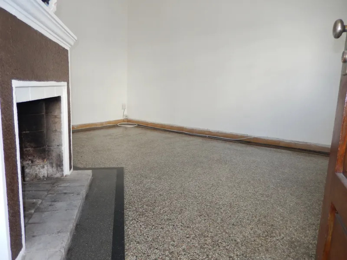 Casa ID.6417 - Alquiler Casa 1 Dormitorio Buceo con patio y cochera