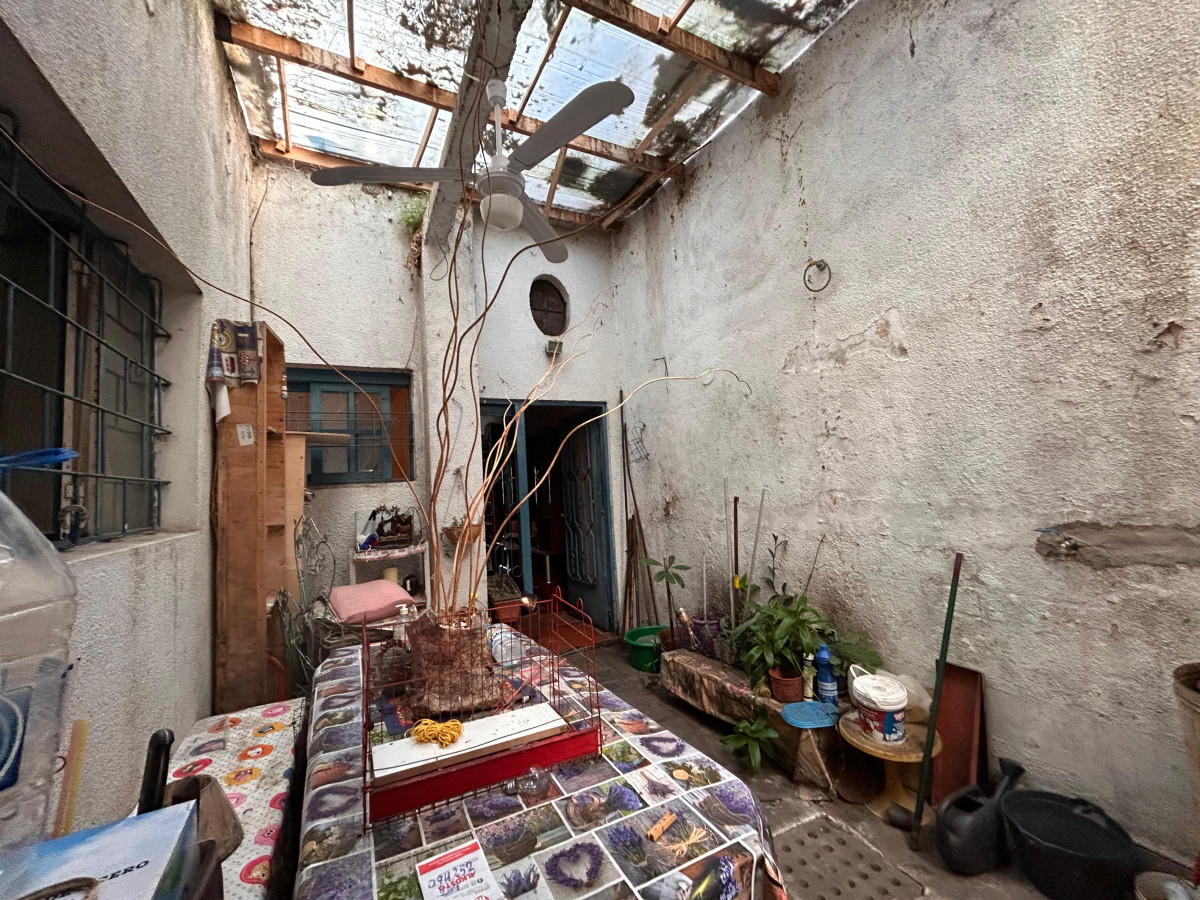 Casa ID.4680 - Venta Casa 3 Dormitorios Reducto con garaje,barbacoa y patio