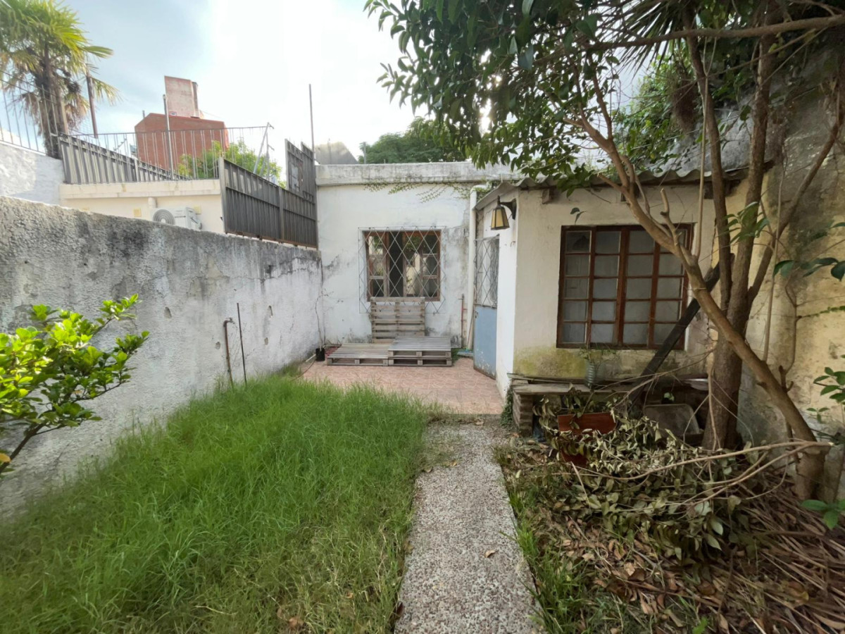 Casa ID.5668 - Venta Casa 2 Dormitorios Pocitos con patio 