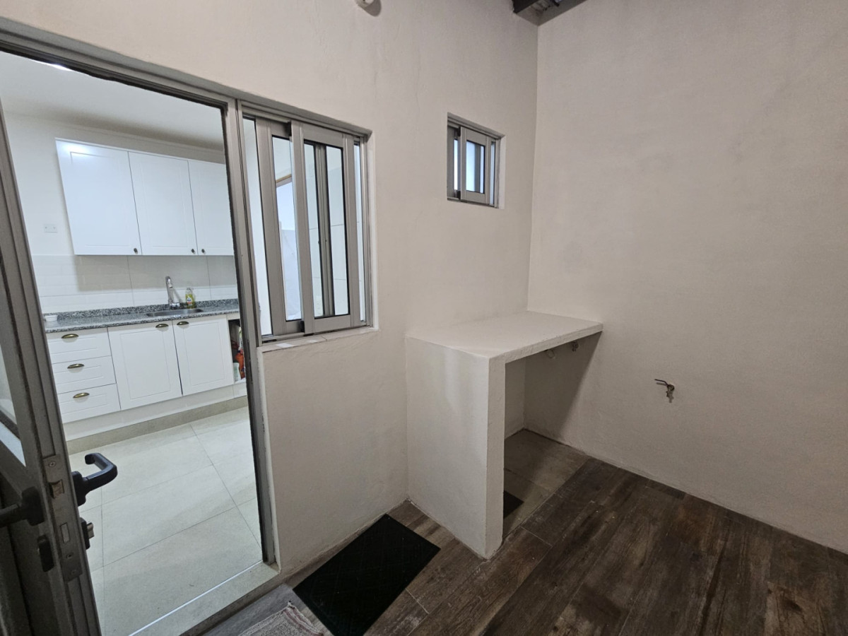 Casa ID.6564 - Alquiler Casa en PH 1 Dormitorio Buceo con patio