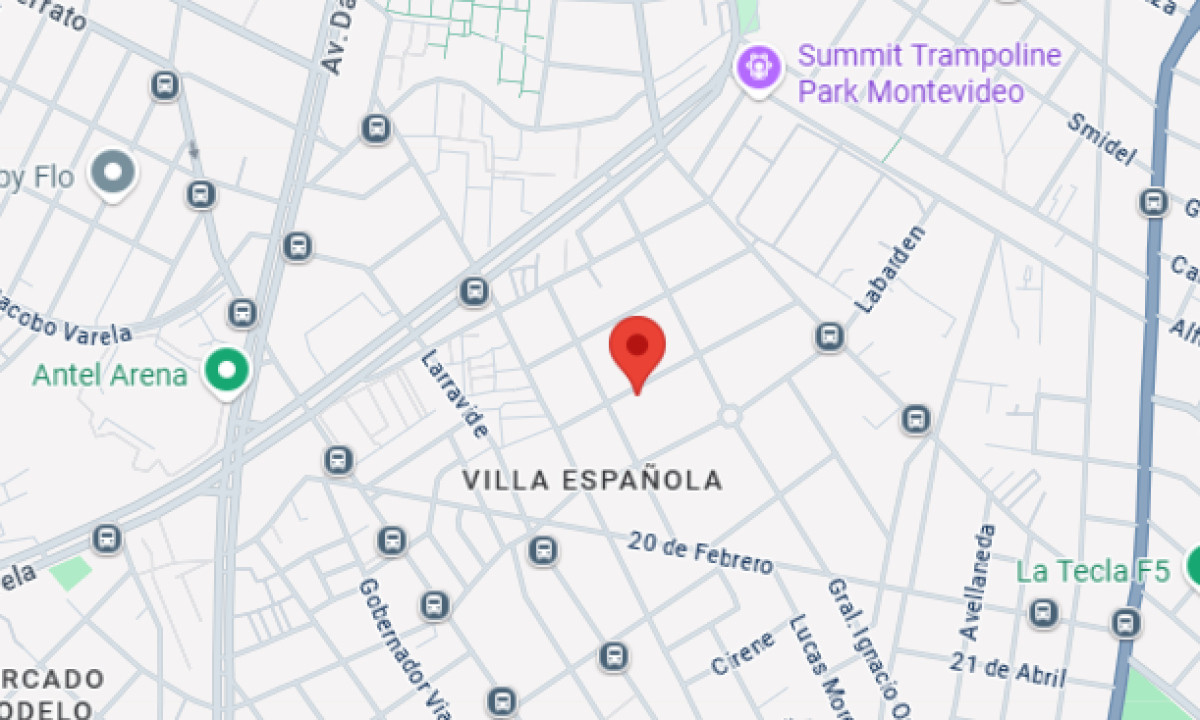 Casa ID.5018 - Venta Casa 2 Dormitorios Villa Española con jardin y cochera