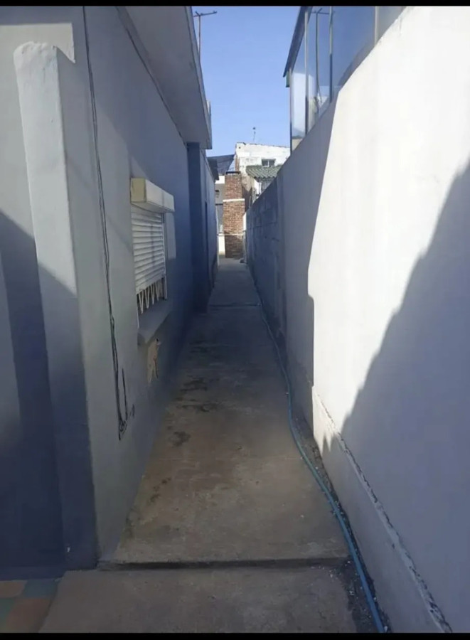 Casa ID.6051 - Alquiler Apartamento 2 Dormitorios La Teja Patio y Parrillero