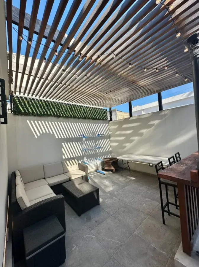 Casa ID.6069 - Alquiler Casa 3 Dormitorios Pocitos con patio y cochera