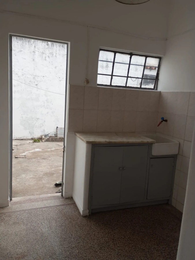 Casa ID.6162 - Alquiler Casa 1 Dormitorio Paso Molino con patio