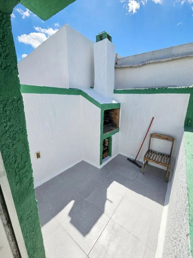 Casa ID.6610 - Venta Apartamento tipo Casa 3 Dormitorios y Parrillero Cerrito
