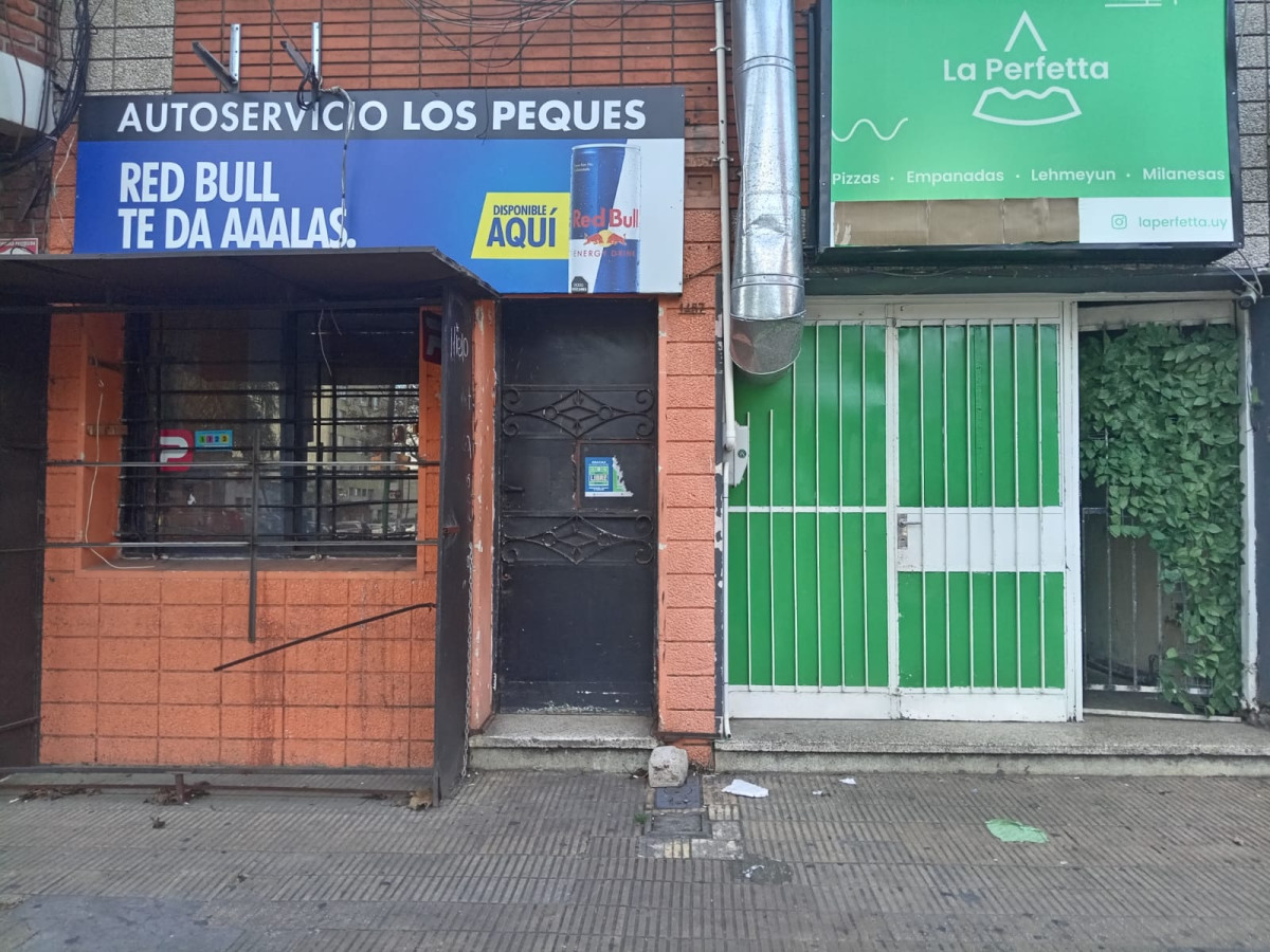 Casa ID.4733 - Venta 3 Viviendas y 2 Locales Comerciales Palermo Inversion