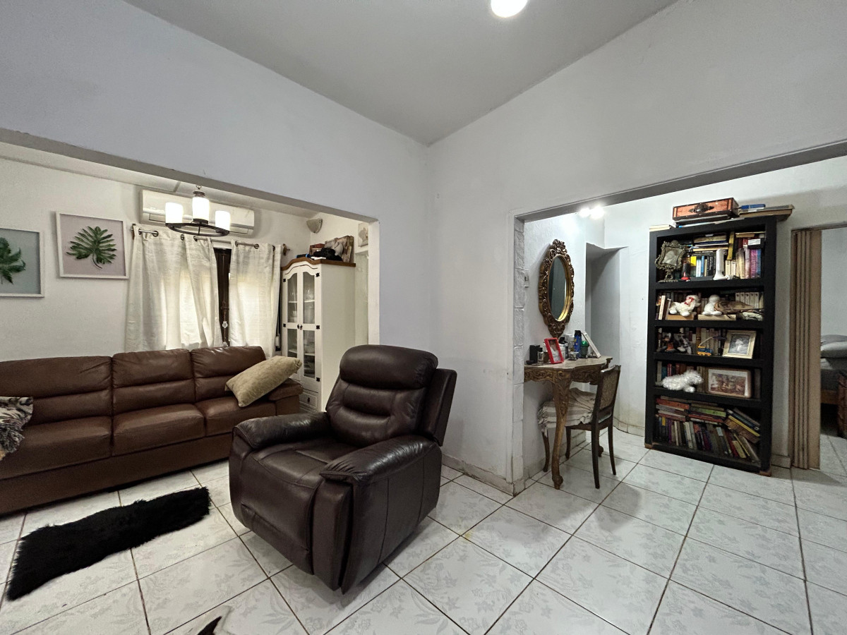 Casa ID.3703 - Inversion Venta 2 Casas Padrón Único Belvedere con Barbacoa