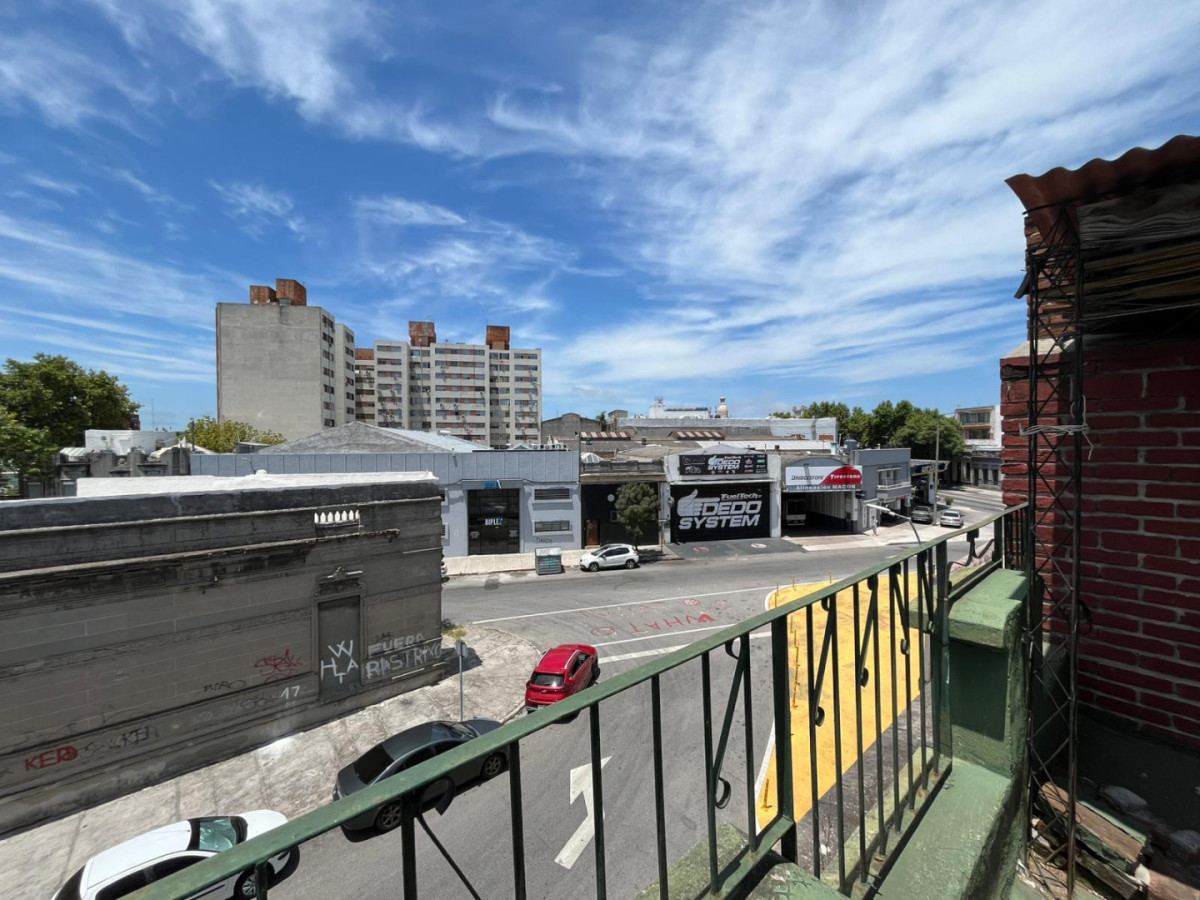 Casa ID.5888 - Venta Casa a Reciclar 2 Dormitorios Aguada terraza y parrillero