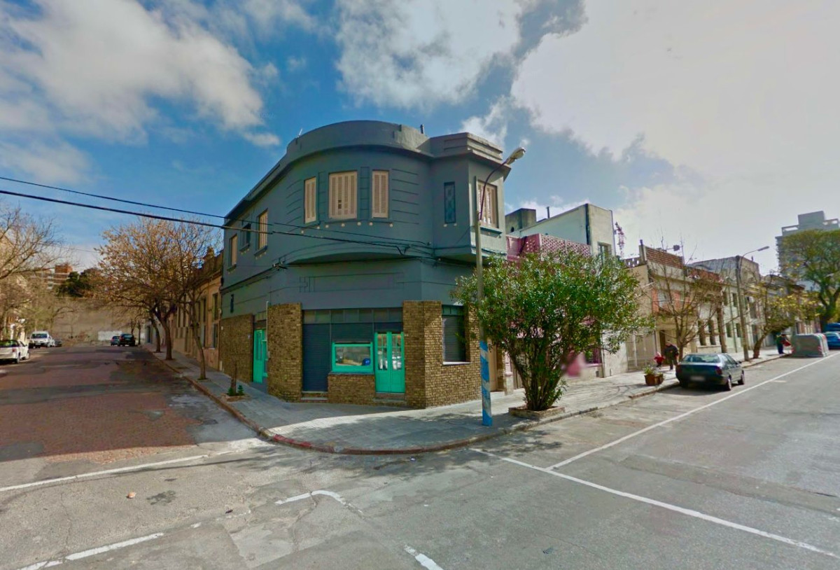 Casa ID.4682 - Venta Casa Esquina con Local Palermo Inversión