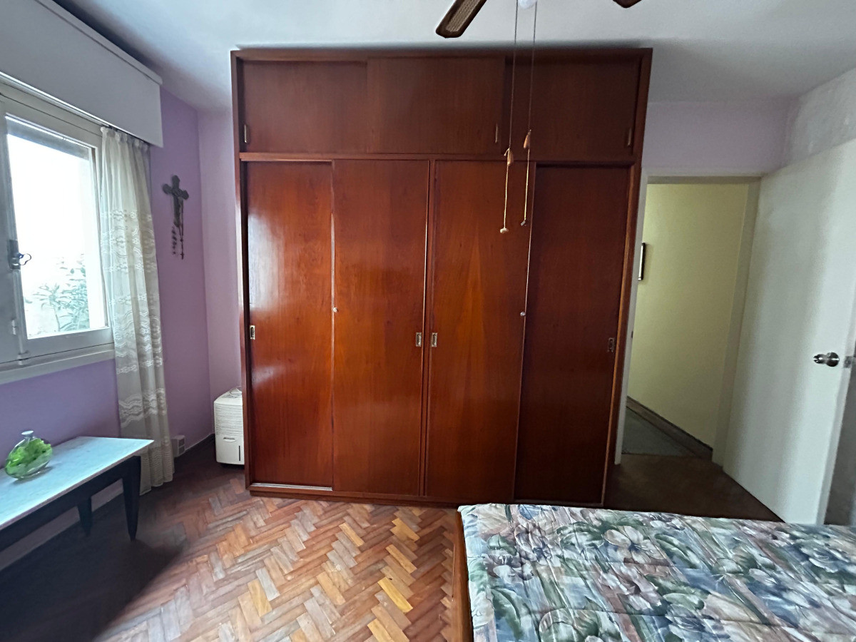 Casa ID.5336 - Venta Casa 3 Dormitorios Parque Batlle con patio y garaje