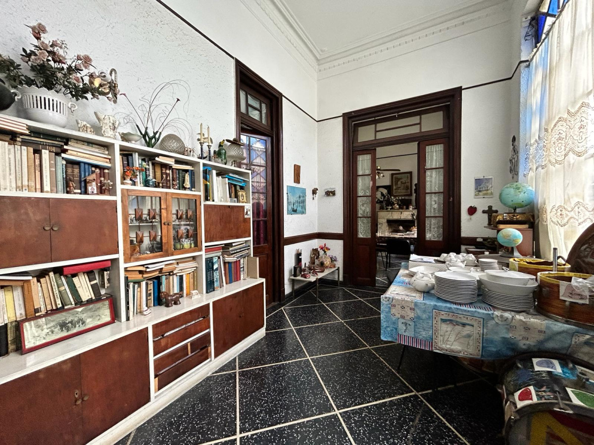 Casa ID.2977 - Venta Casa con Apartamentos Padrón Único Sayago Inversión