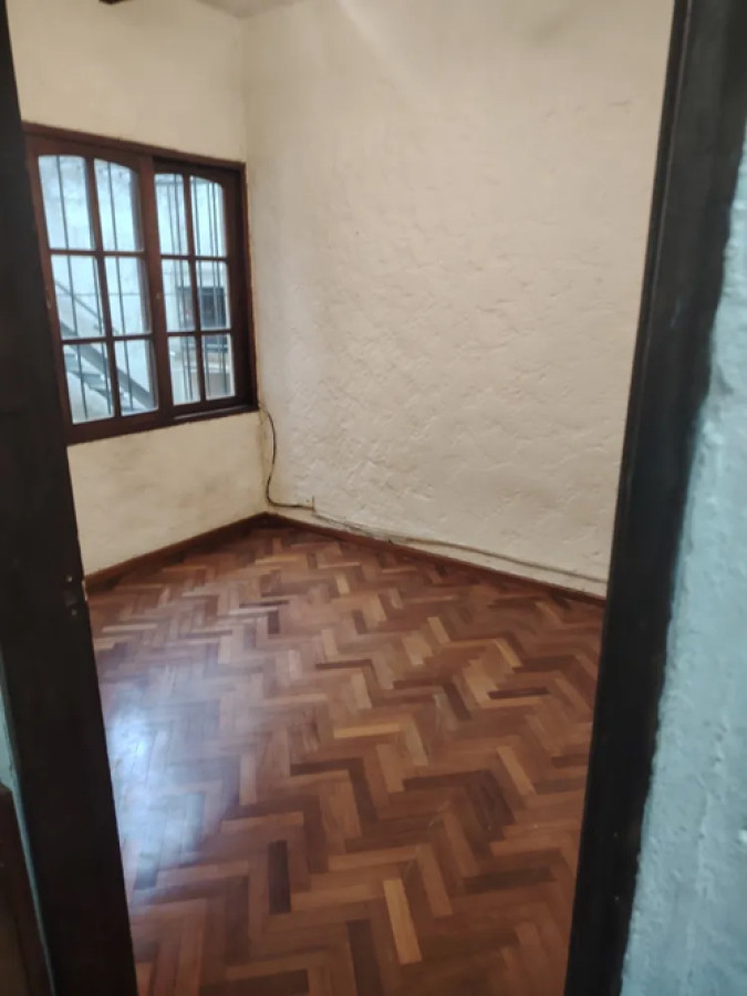 Casa ID.5027 - Venta y Alquiler Casa 3 o 4 Dormitorios Carrasco con Garaje y Patio