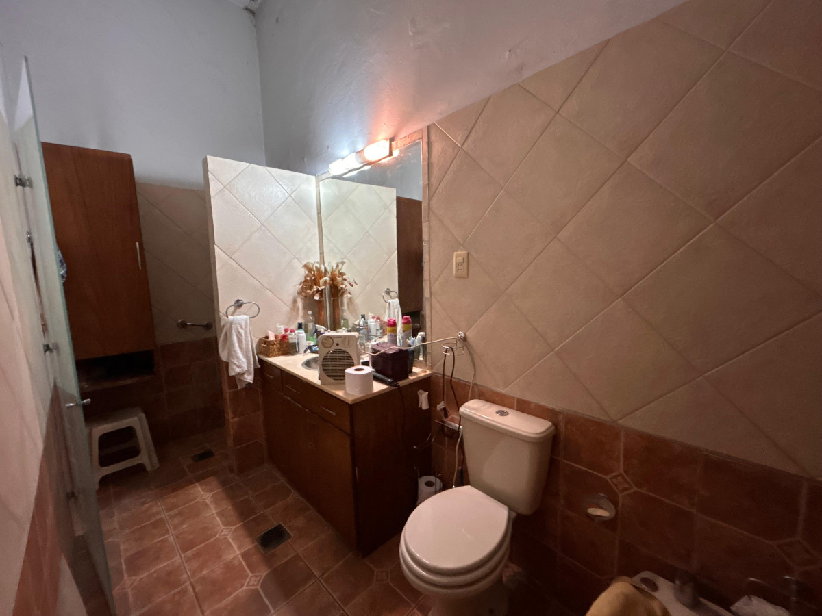 Casa ID.4939 - Venta Casa 4 Dormitorios Cordón con Barbacoa y Azotea