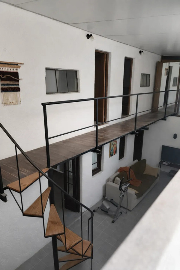 Casa ID.6147 - Venta Casa 8 Dormitorios 2 Cocinas Inversion Bella Vista