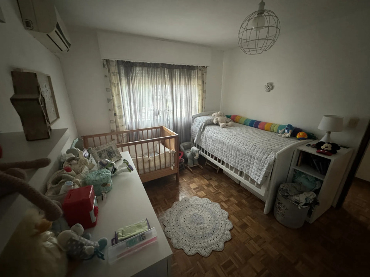 Casa ID.5626 - Venta Casa 3 Dormitorios Prado con patio y garaje