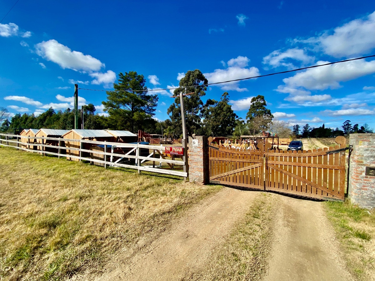Chacra ID.3556 - Venta Terreno 3 hectáreas 2 Casas y Piscina Inversión Pando