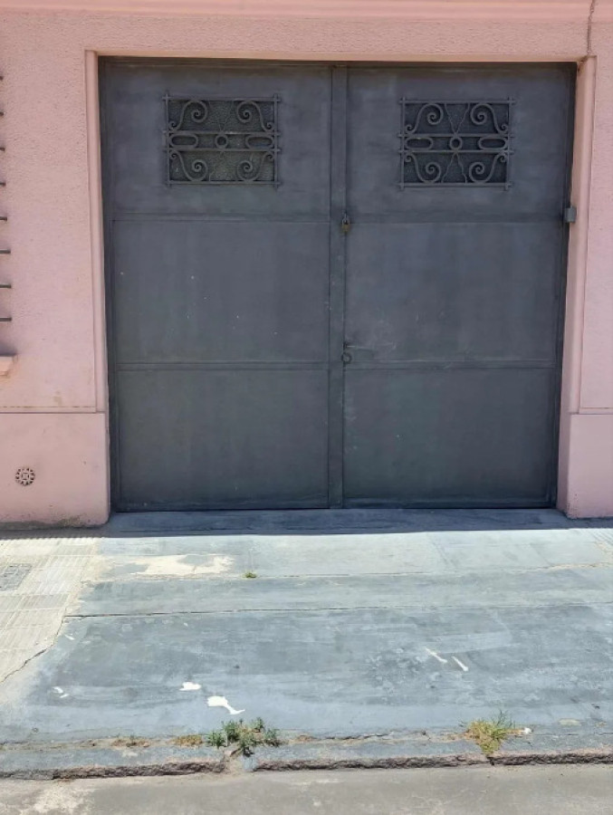 Local Comercial ID.5608 - Alquiler Local o Deposito 170m2 Brazo Oriental