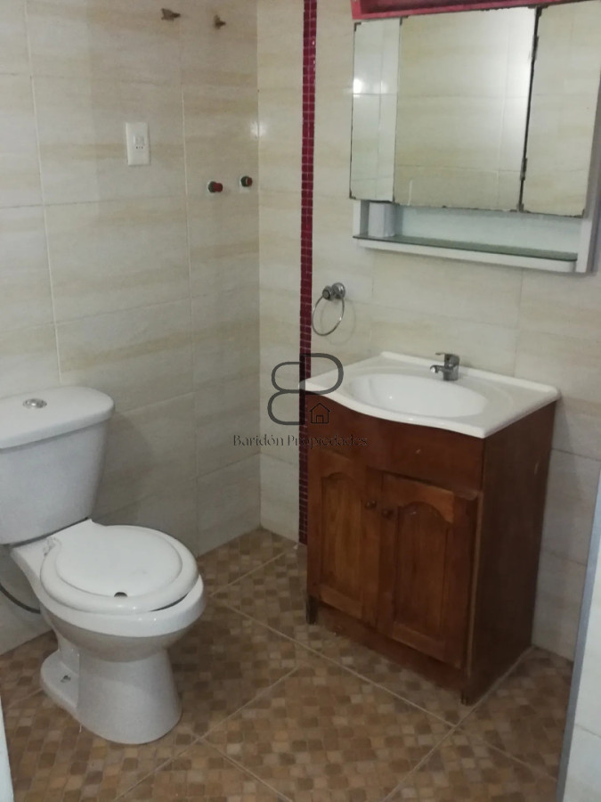 Local Comercial ID.7006 - Venta Local con Vivienda y Deposito Goes Inversion 158m2