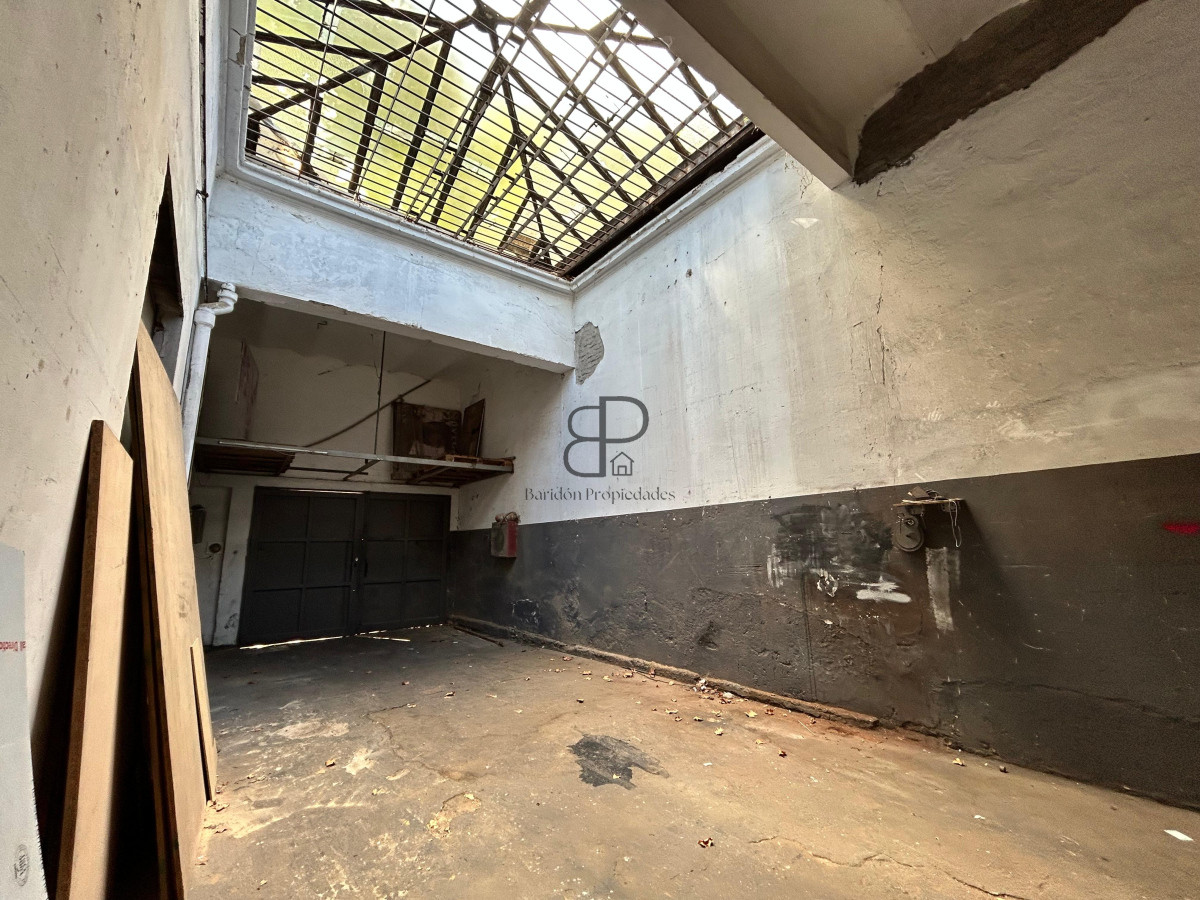 Local Comercial ID.4508 - Venta con Renta Depósito o Local La Comercial