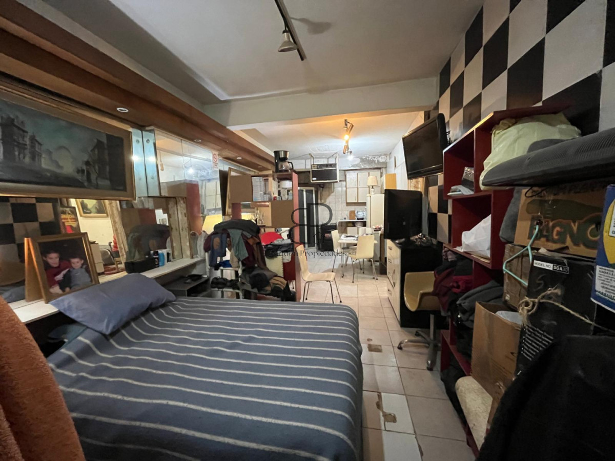 Local Comercial ID.5820 - Venta 2 Locales o Vivienda dos Plantas 240m2 Centro