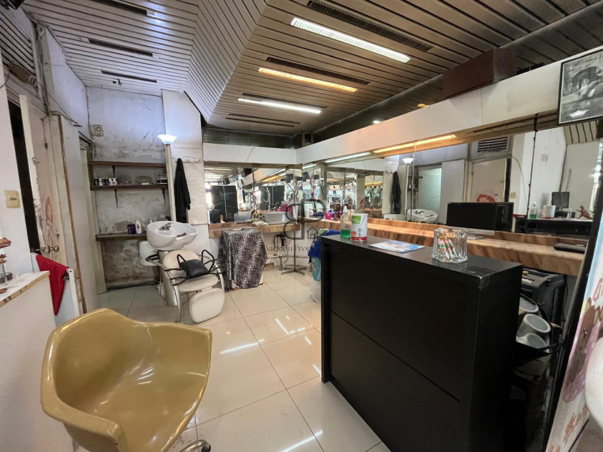 Local Comercial ID.5820 - Venta 2 Locales o Vivienda dos Plantas 240m2 Centro