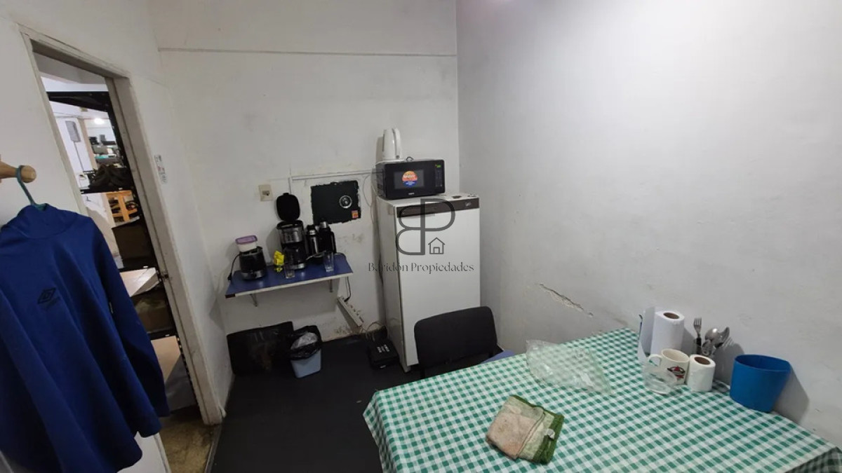 Local Comercial ID.5839 - Venta Dos Locales en Uno 140m2 Cordon